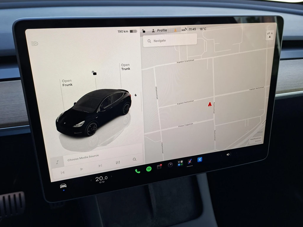 Tesla Model Y – foto 16