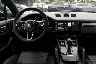 Porsche Cayenne – thumbnail 11