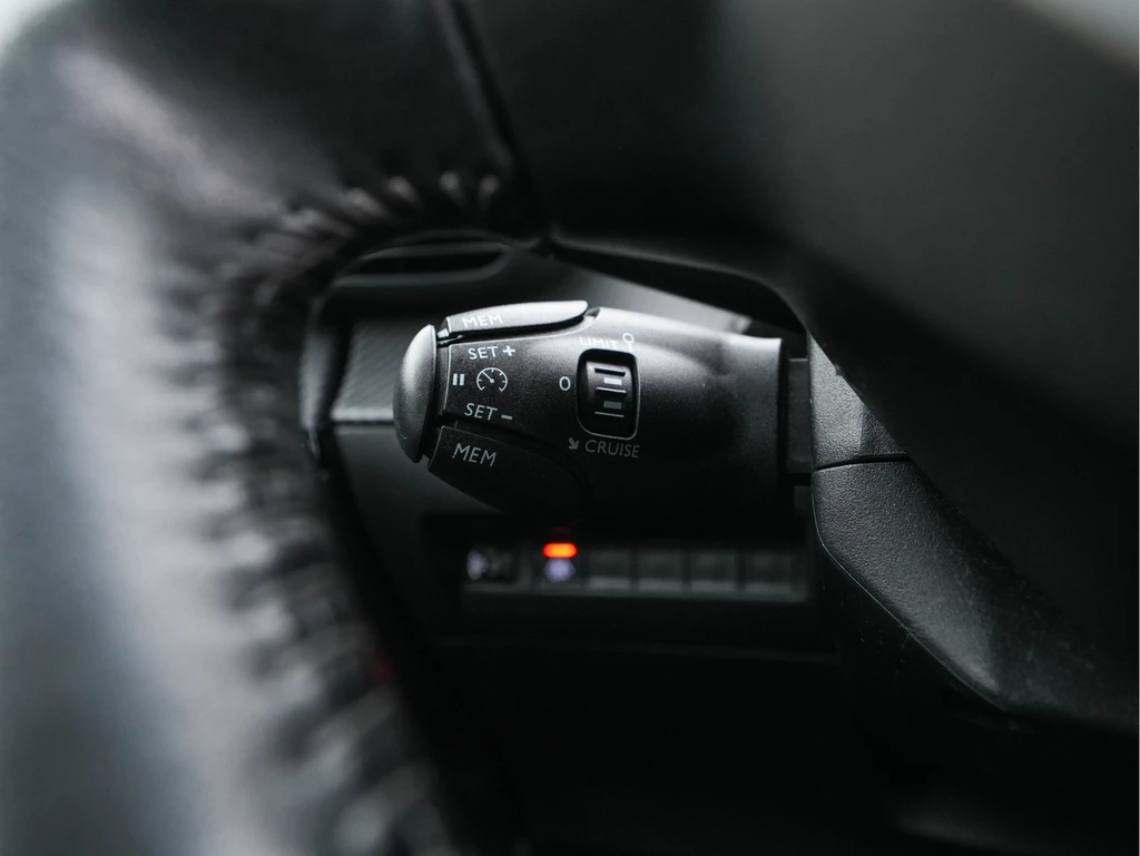Peugeot e-2008 – foto 19