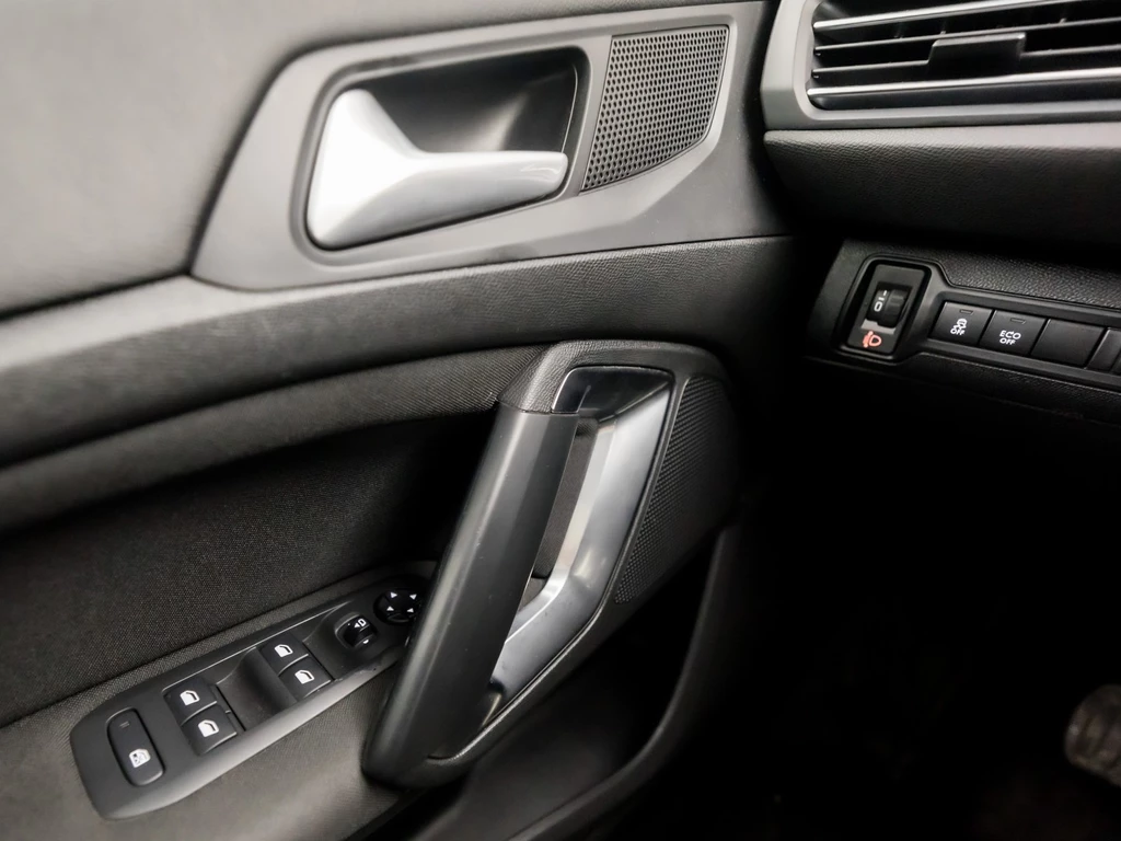 Peugeot 308 – foto 24