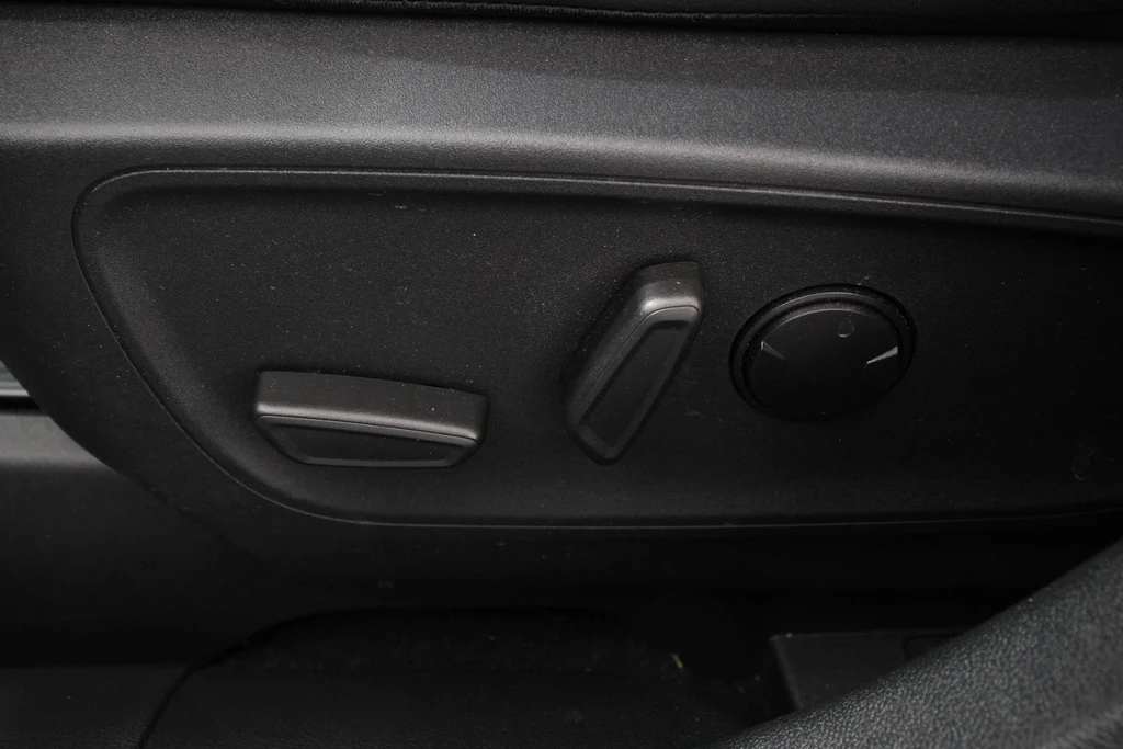Ford Kuga – foto 28