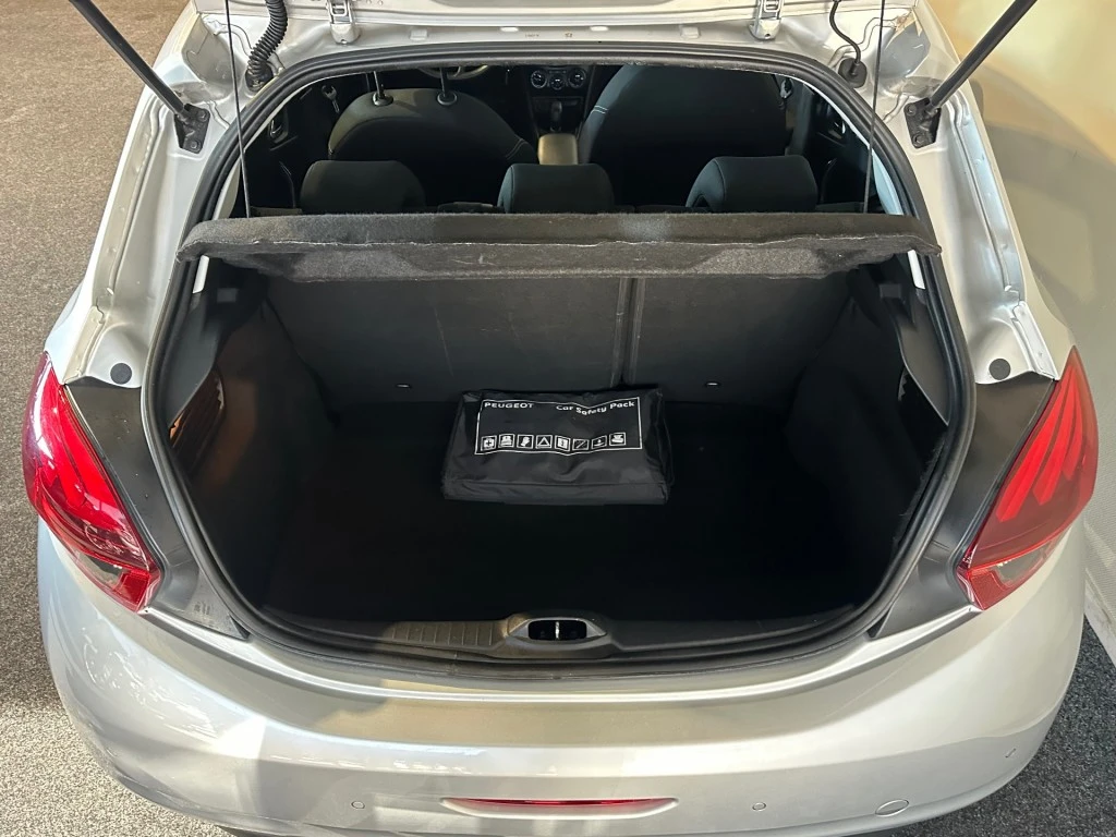 Peugeot 208 – foto 46