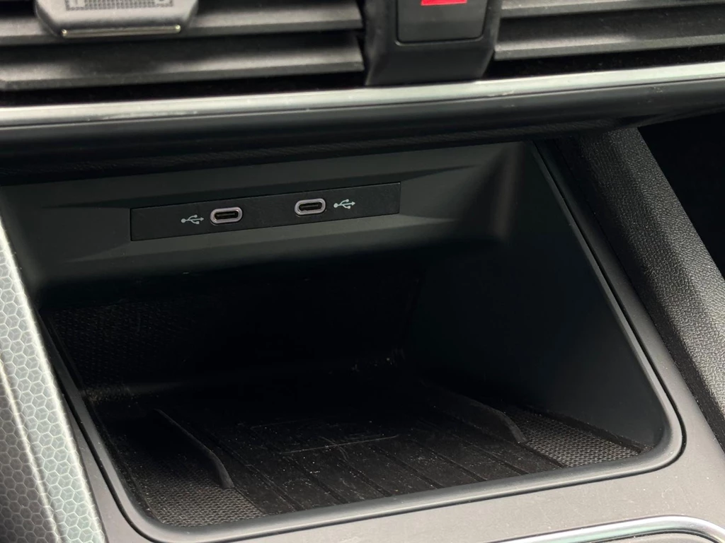 SEAT Leon – foto 24