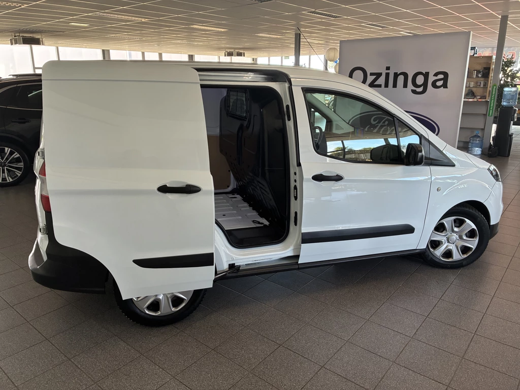 Ford Transit Courier – foto 3