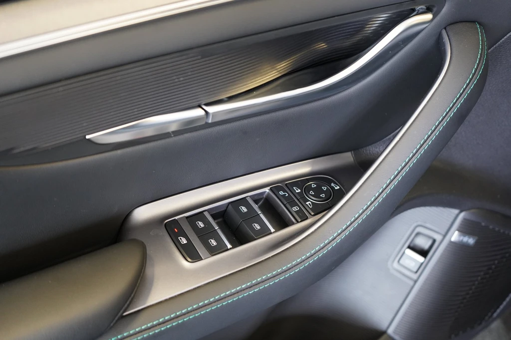 BYD SEAL U – foto 16
