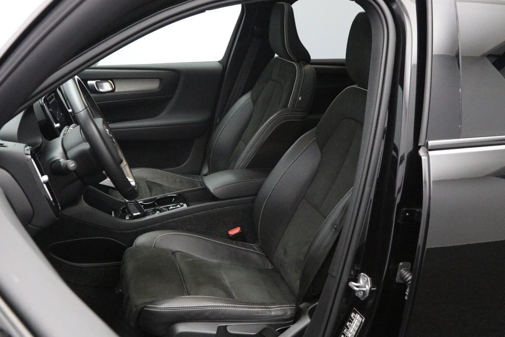 Volvo XC40 – foto 12