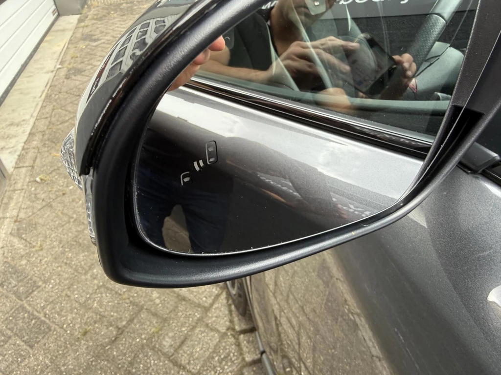 Toyota C-HR – foto 10