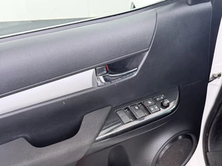 Toyota Hilux – thumbnail 34