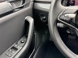 Škoda Superb – thumbnail 15