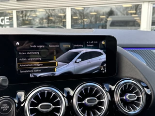 Mercedes-Benz GLA – thumbnail 29
