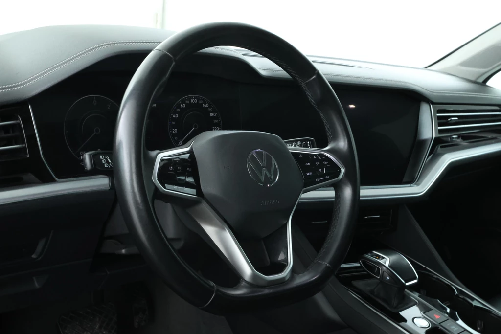 Volkswagen Touareg – foto 15