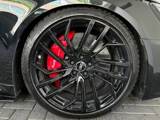 Audi RS4 – thumbnail 30