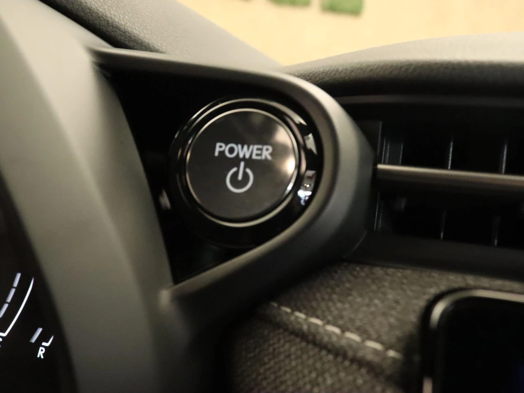 Lexus LBX – foto 25