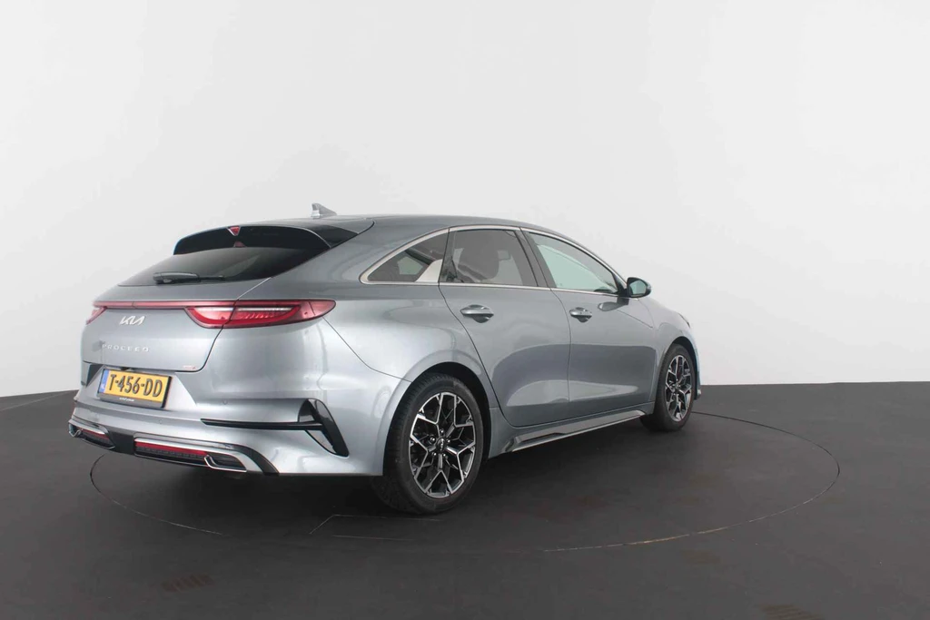 Kia ProCeed – foto 9