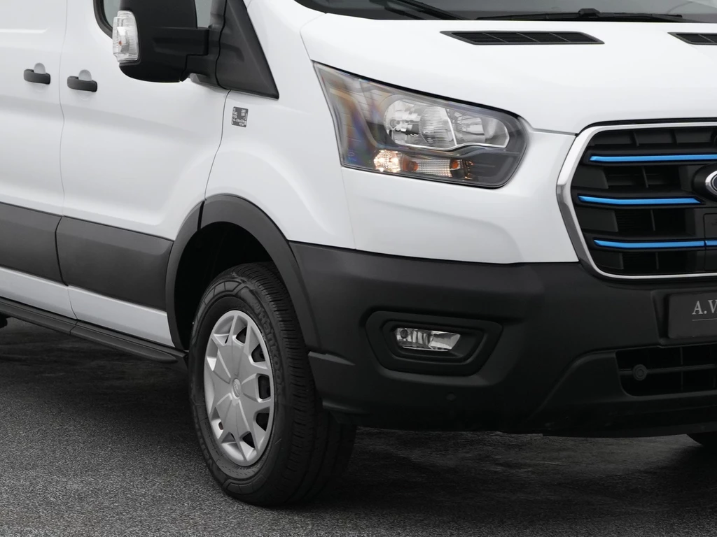 Ford E-Transit – foto 32
