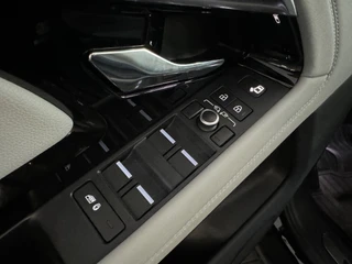 Land Rover Range Rover Evoque – thumbnail 11