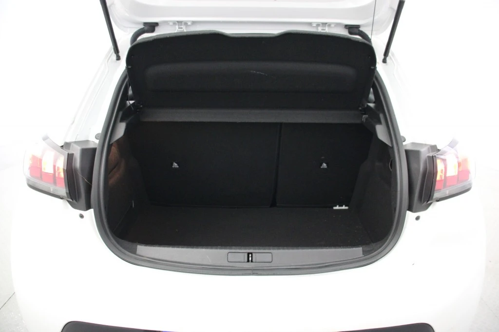 Peugeot 208 – foto 18