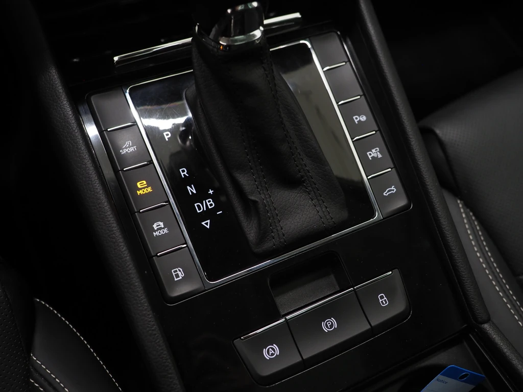 Škoda Superb – foto 37
