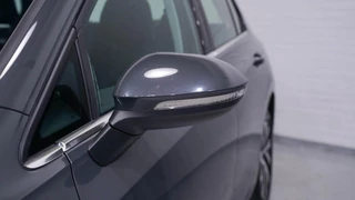 Volkswagen Golf – thumbnail 11