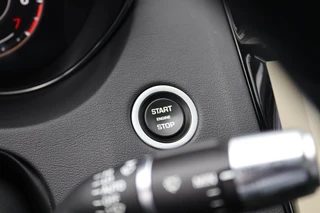 Jaguar E-PACE – thumbnail 43