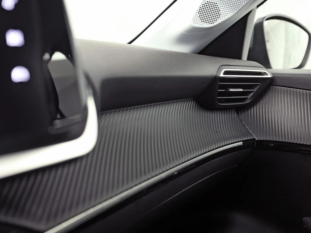Peugeot e-208 – foto 30
