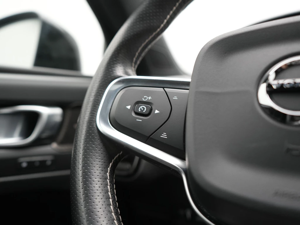 Volvo XC40 – foto 35