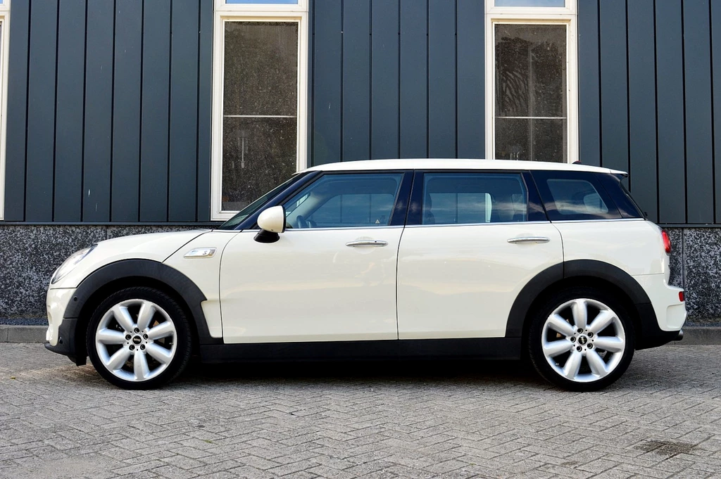 MINI Clubman – foto 2