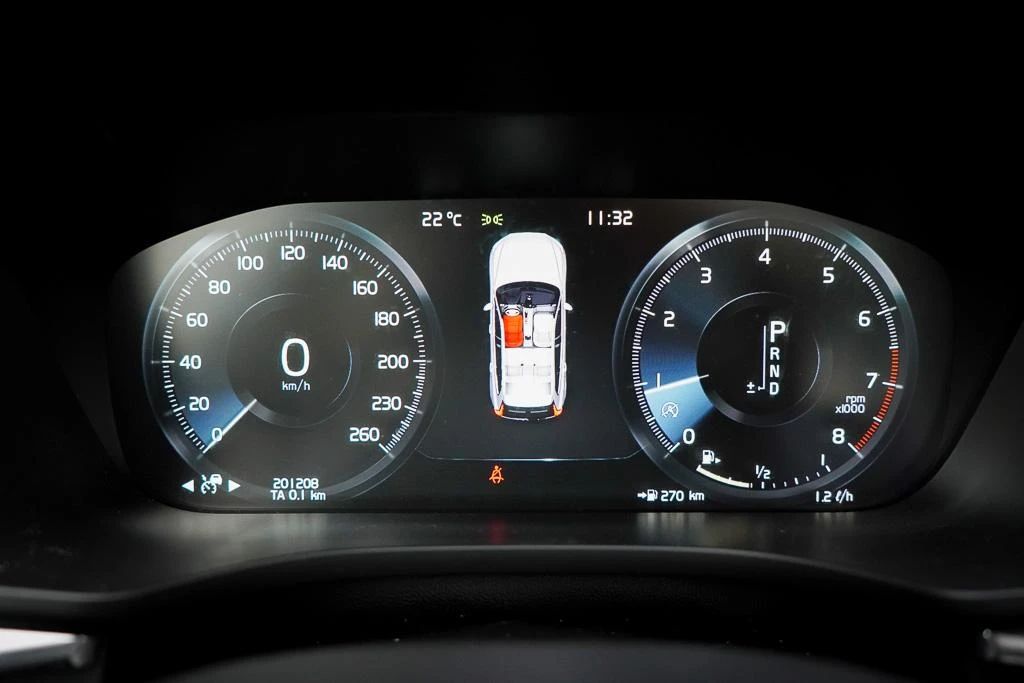 Volvo XC60 – foto 11