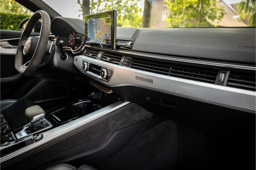 Audi RS4 – foto 20