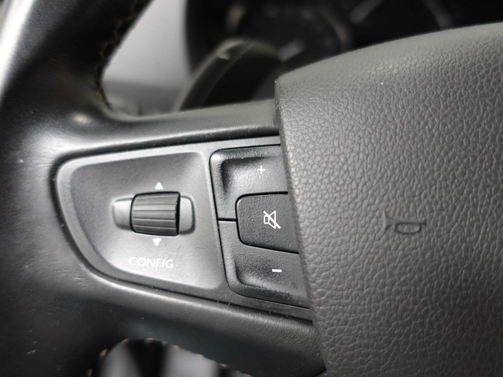 Opel Vivaro – foto 17