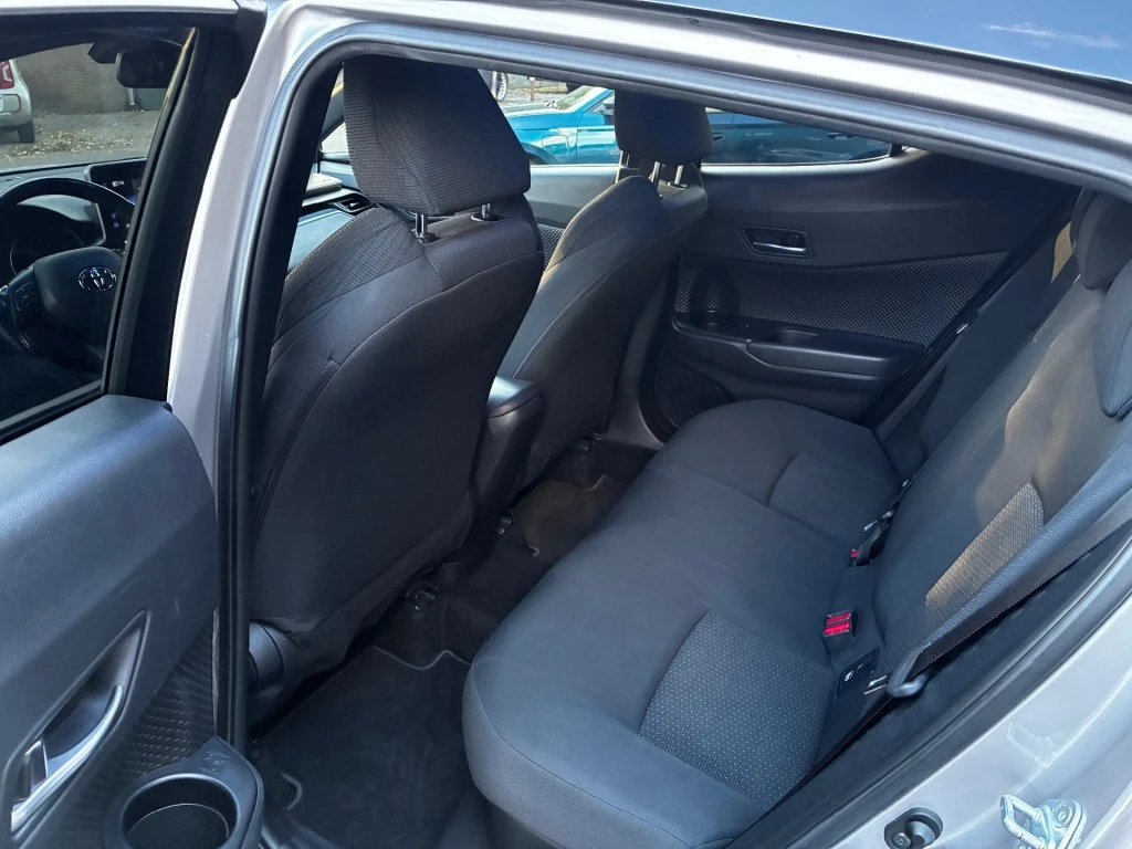 Toyota C-HR – foto 11