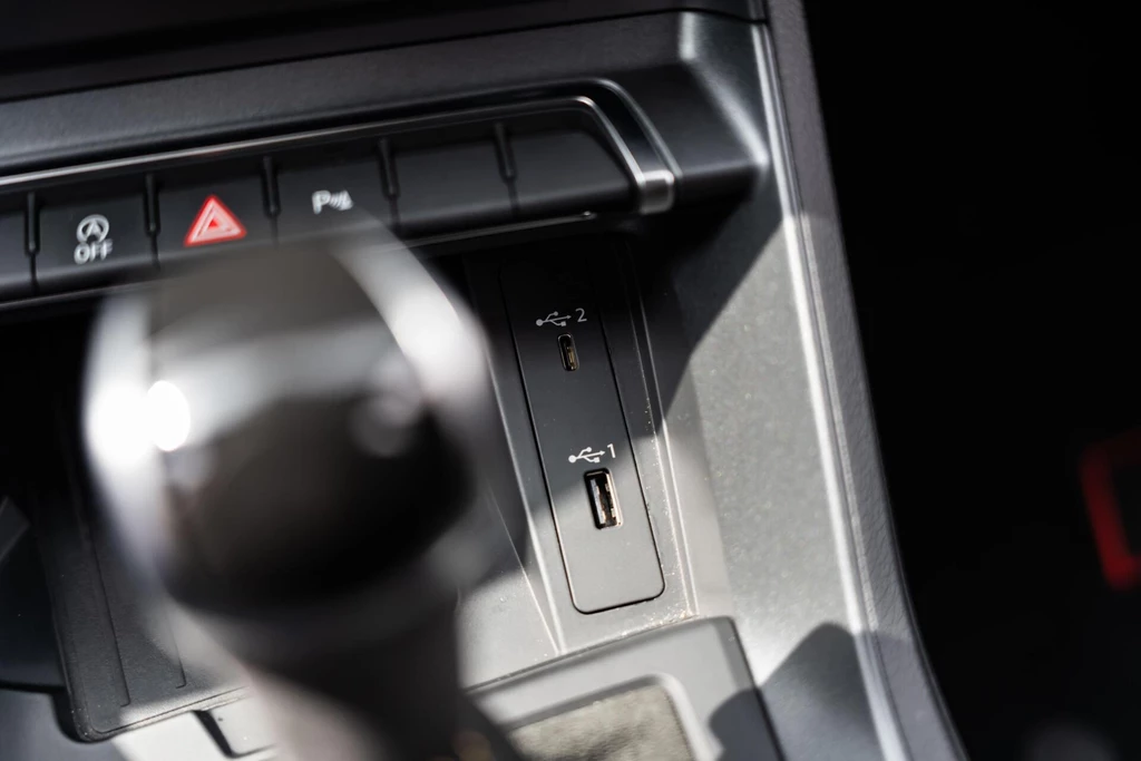 Audi RSQ3 – foto 27