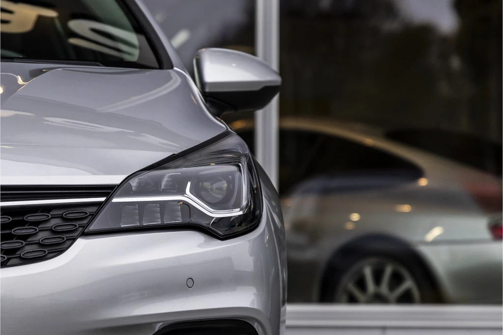 Opel Astra – foto 18