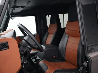 Land Rover Defender – thumbnail 48