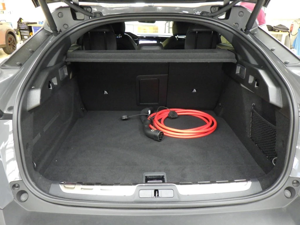 Peugeot 408 – foto 11