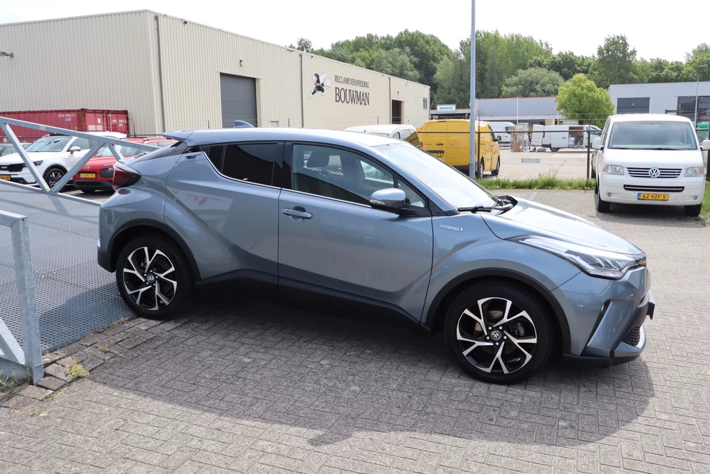 Toyota C-HR – foto 6