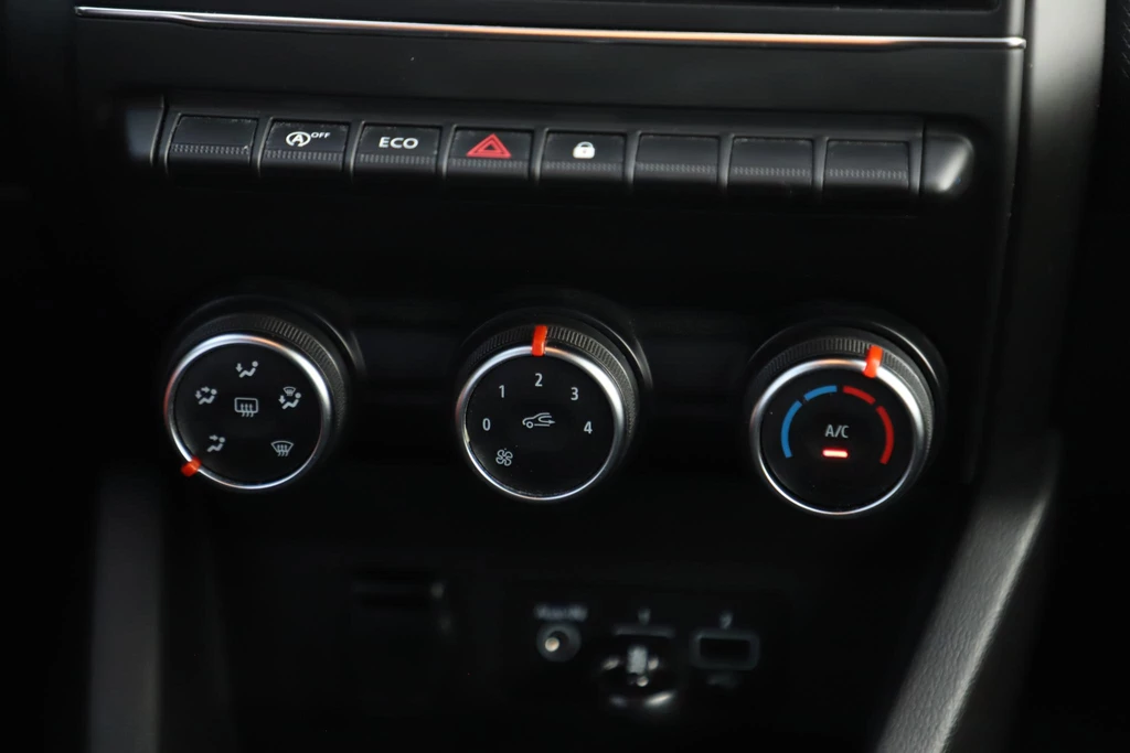 Renault Clio – foto 11