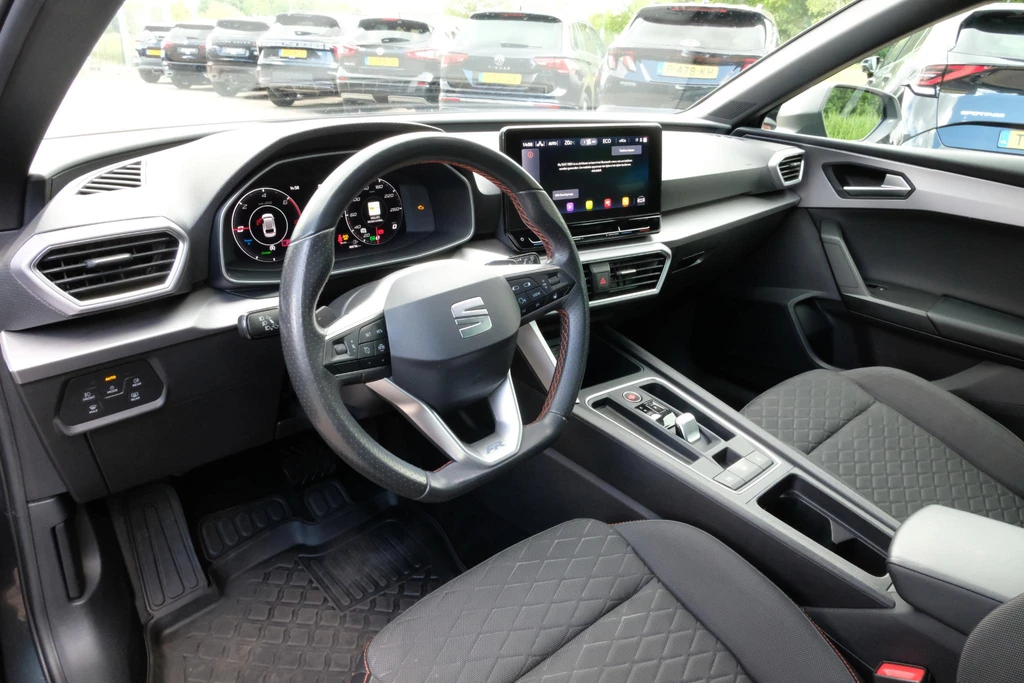 SEAT Leon – foto 8