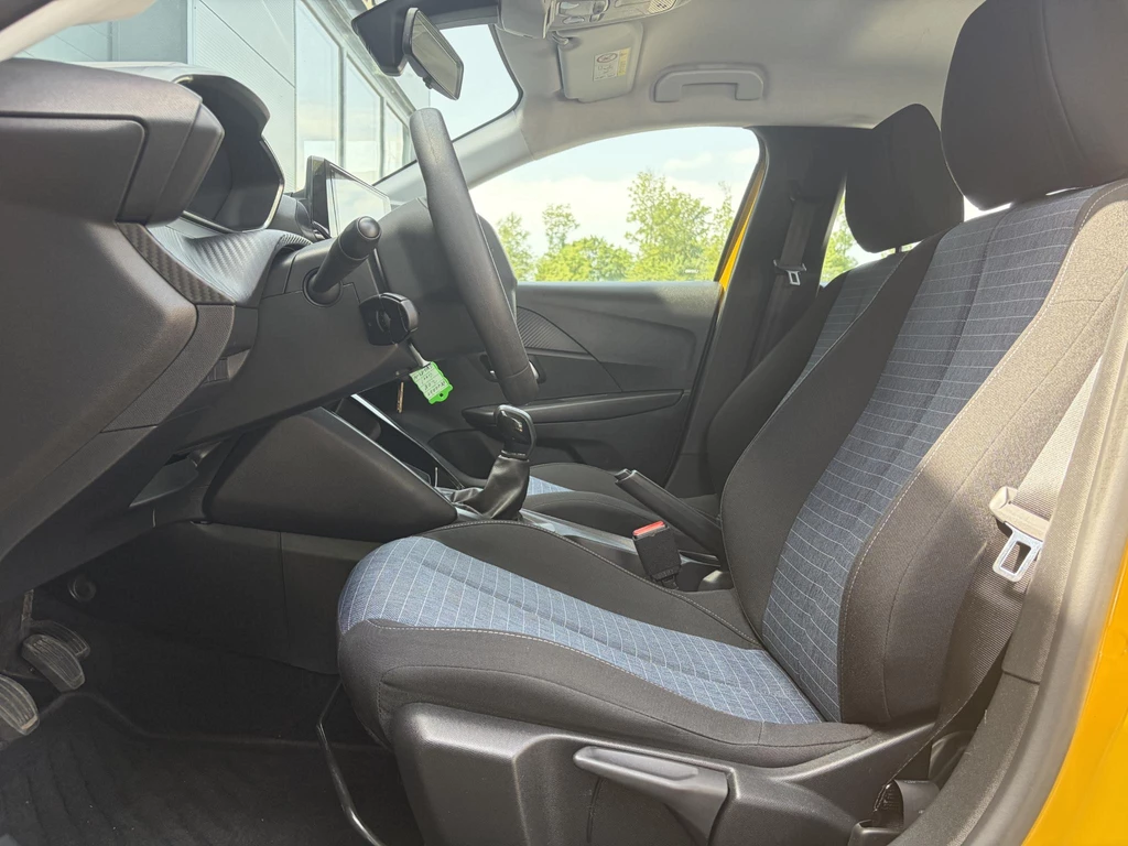 Peugeot 208 – foto 9