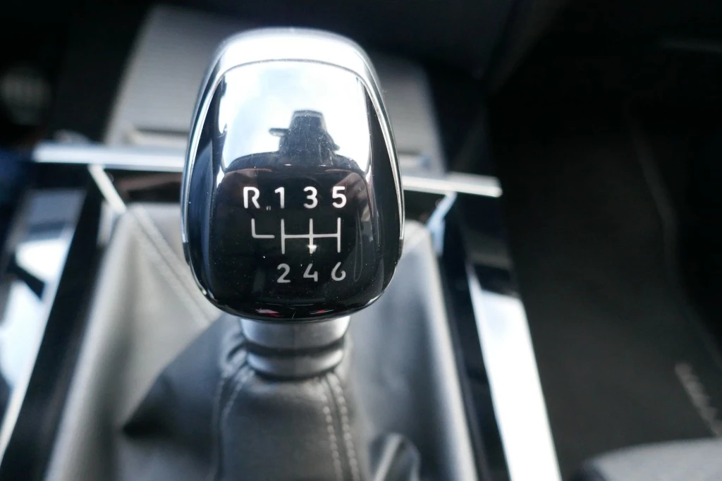 Opel Astra – foto 32