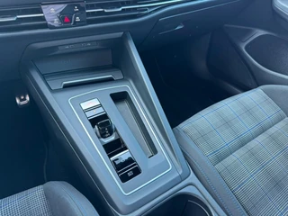Volkswagen Golf – thumbnail 27