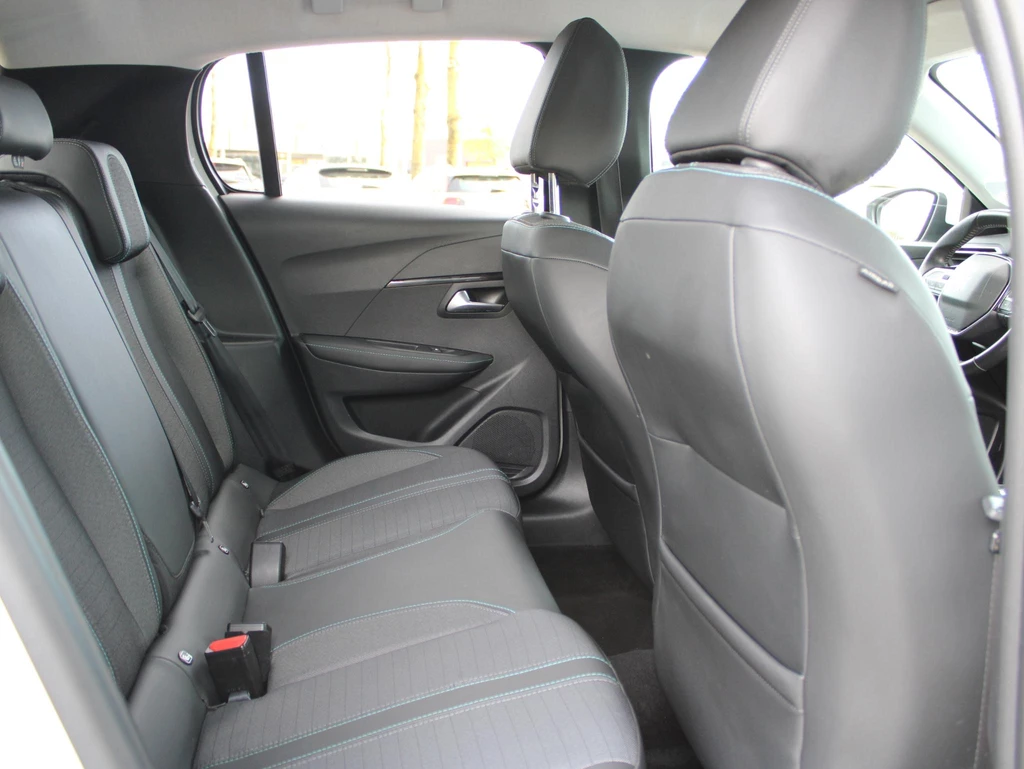 Peugeot 208 – foto 10