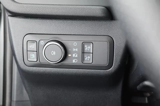 Ford Kuga – thumbnail 21