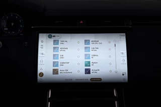 Land Rover Range Rover Velar – thumbnail 32