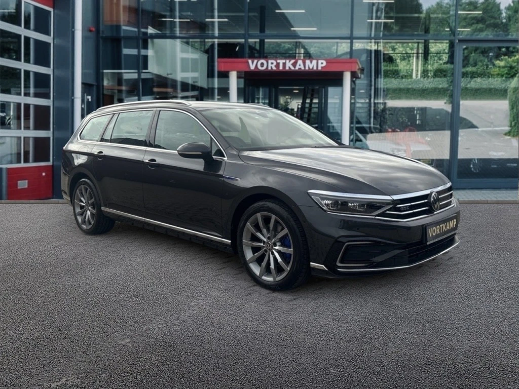 Volkswagen Passat – foto 7