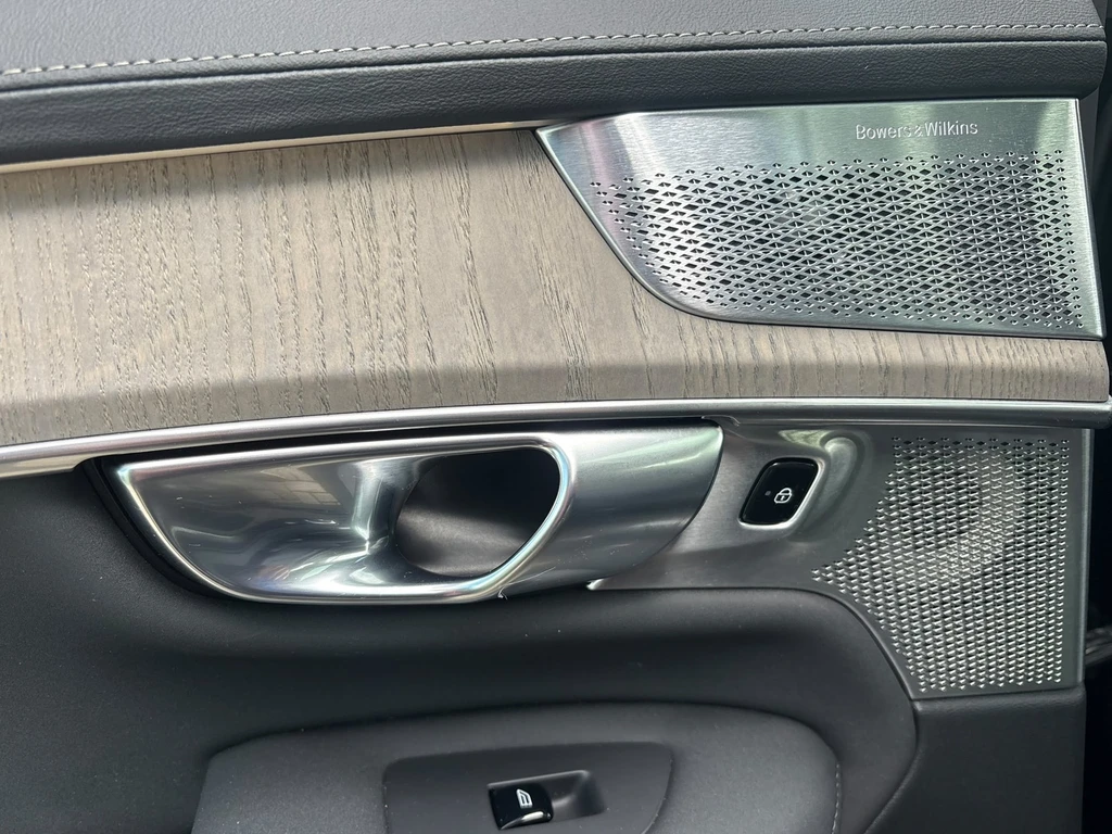 Volvo XC90 – foto 23
