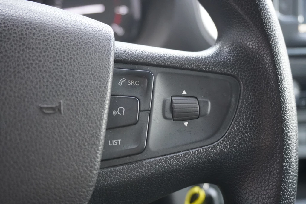 Opel Vivaro – foto 14