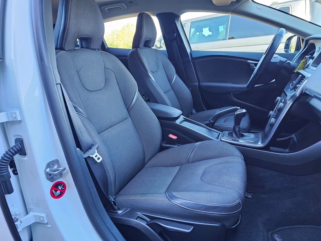 Volvo V40 – foto 34