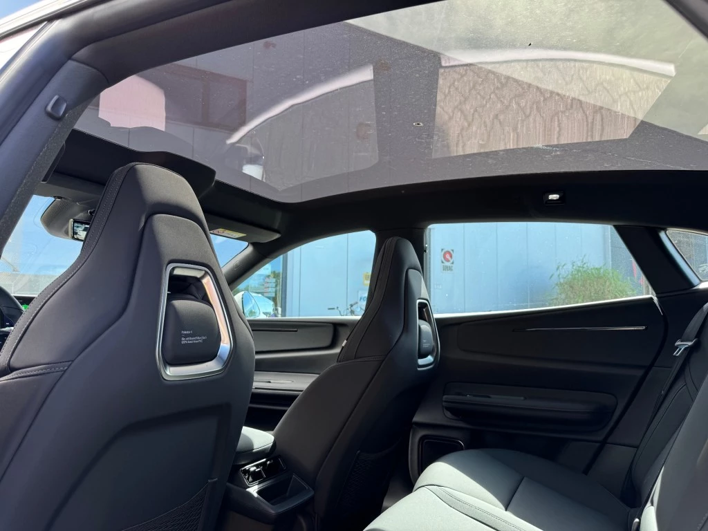 Polestar 4 – foto 30