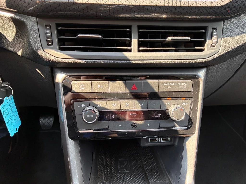 Volkswagen T-Cross – foto 16
